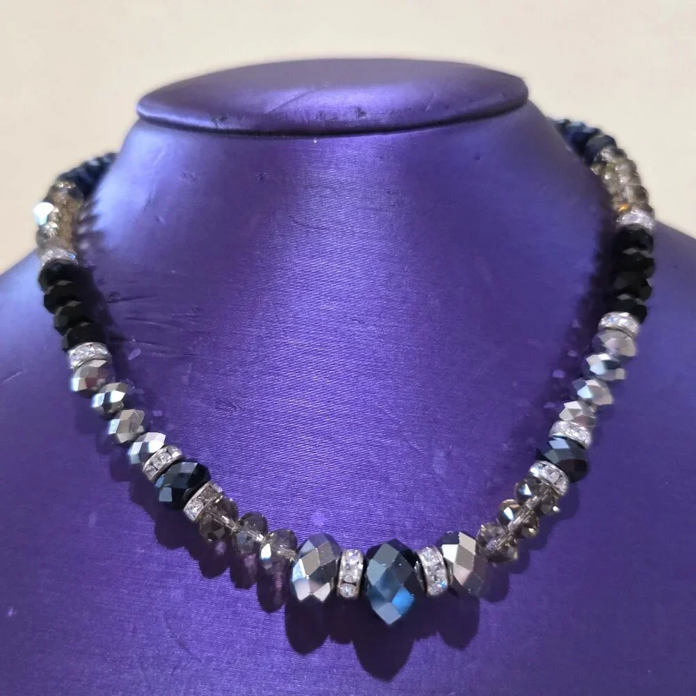 Vintage Black Gray Silver Monochrome Crystal Faceted Bead Rhinestone Necklace